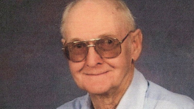 Melvin Roy Brooks, 95, a resident of Gooding, passed away peacefully in his home on Saturday,...