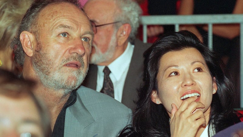 El actor Gene Hackman y su esposa aparecen muertos en su casa