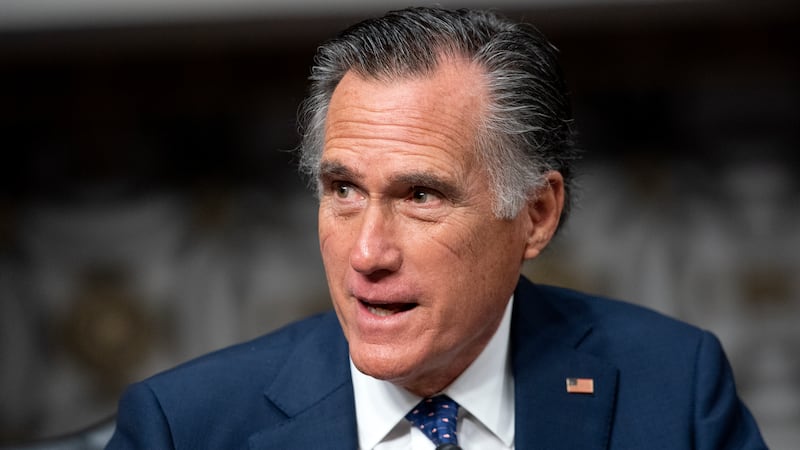 Romney announces he will not seek another term.